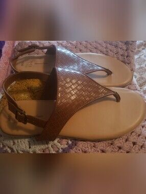 Time and Tru Brown Woven Thong Slingback Sandals